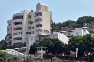 Amerika Evakuasi Staf Non-Esensial dari Kedubes Beirut