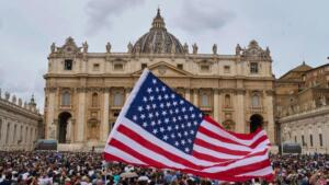 Setahun Kepemimpinan, Paus Leo XIV Hadapi Ketegangan dengan Donald Trump