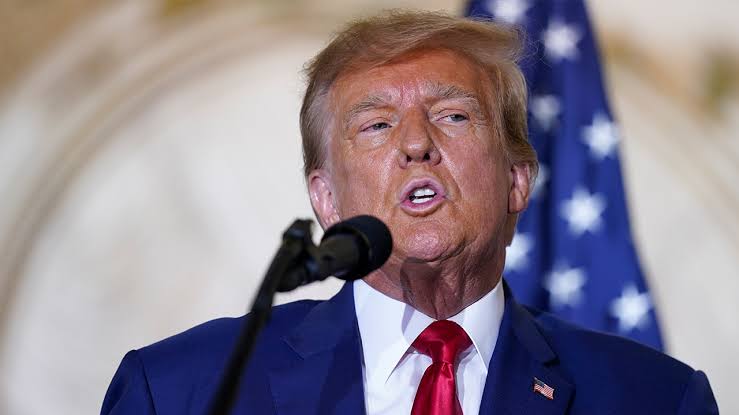 Asap Kebakaran Kanada Picu Krisis Udara di AS, Trump Singgung Tarif